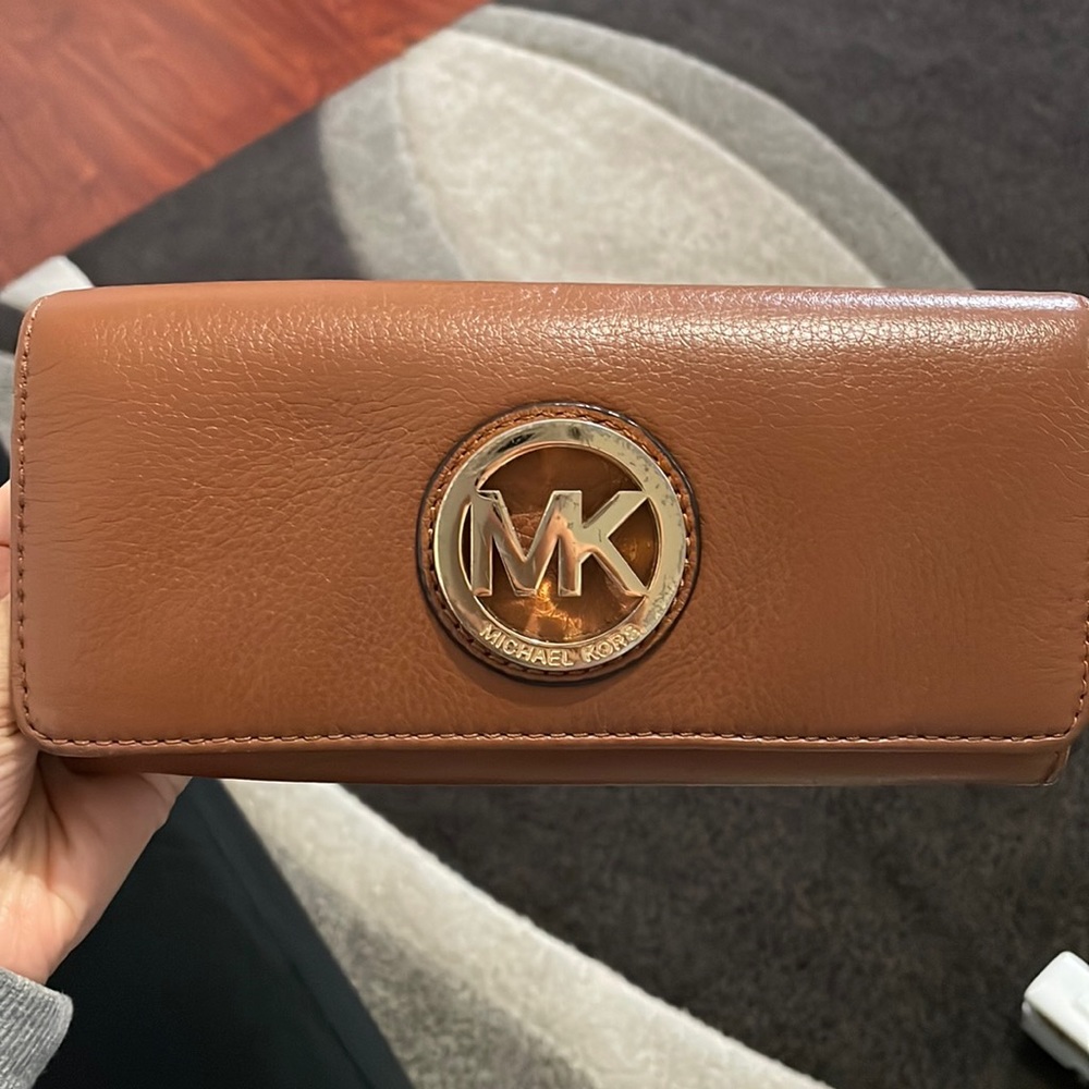 Michael Kors wallet. Brown/tan leather.